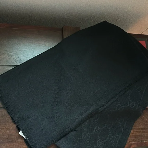 Gucci🖤GG Jacquard pattern knitted scarf - Picture 6 of 6